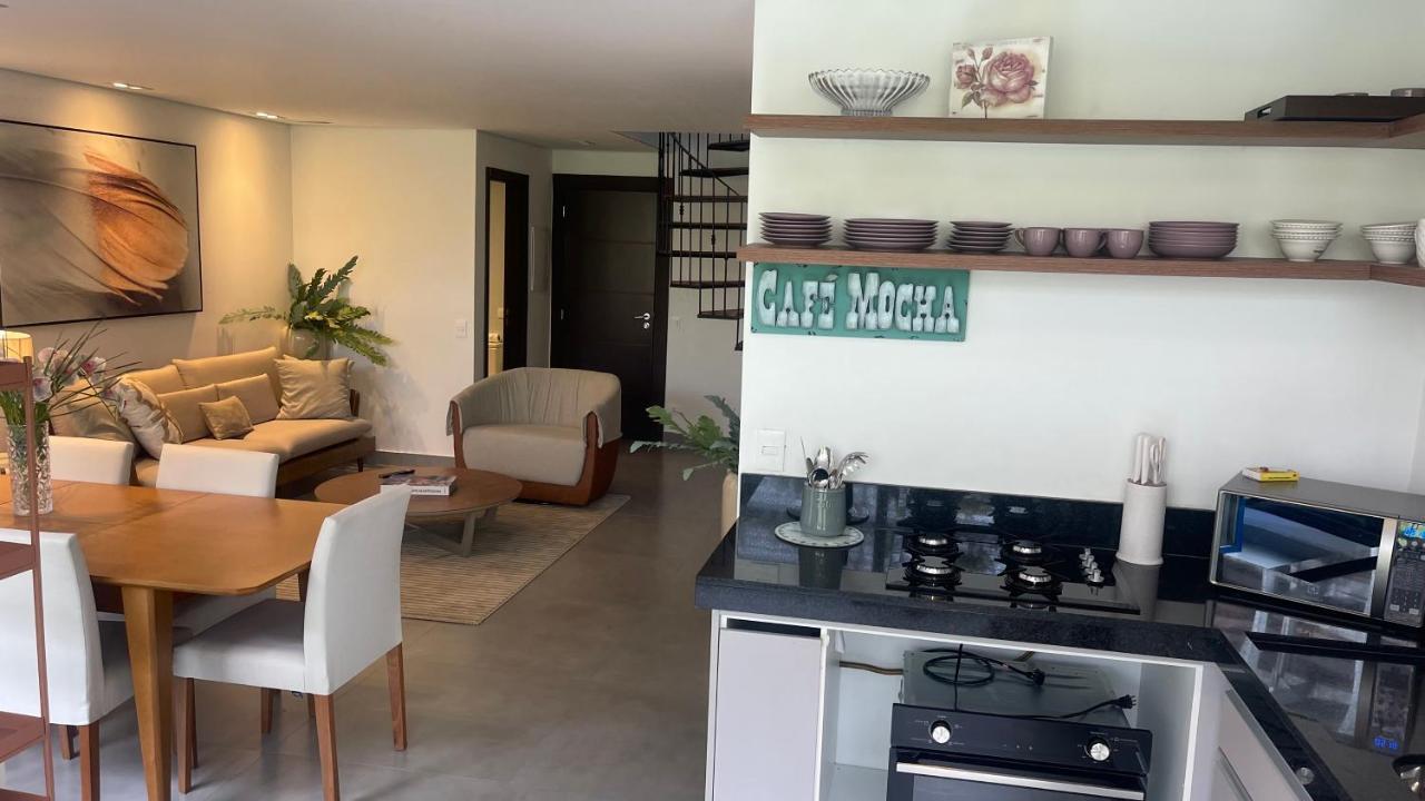 Requinte E Conforto Em Belissimo Triplex A 400m Do Capivari - By Hostyn Apartamento *