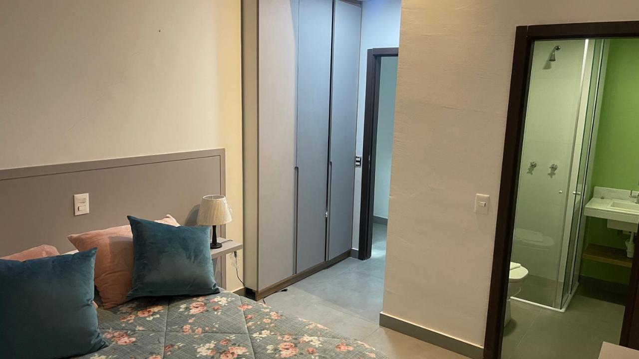 Apartamento Requinte E Conforto Em Belissimo Triplex A 400m Do Capivari - By Hostyn