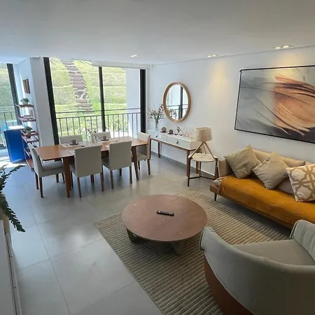 Requinte E Conforto Em Belissimo Triplex A 400M Do Capivari - By Hostyn Campos do Jordao Exterior photo