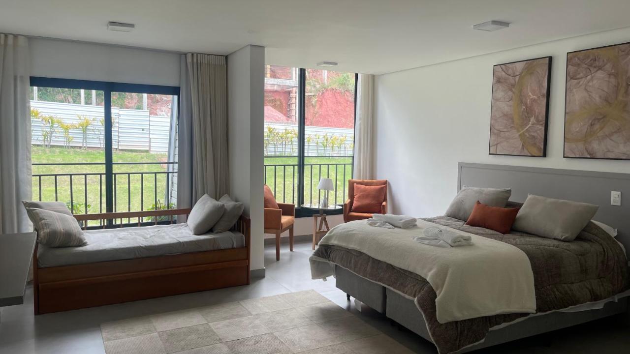 Requinte E Conforto Em Belissimo Triplex A 400m Do Capivari - By Hostyn Apartment Campos do Jordao